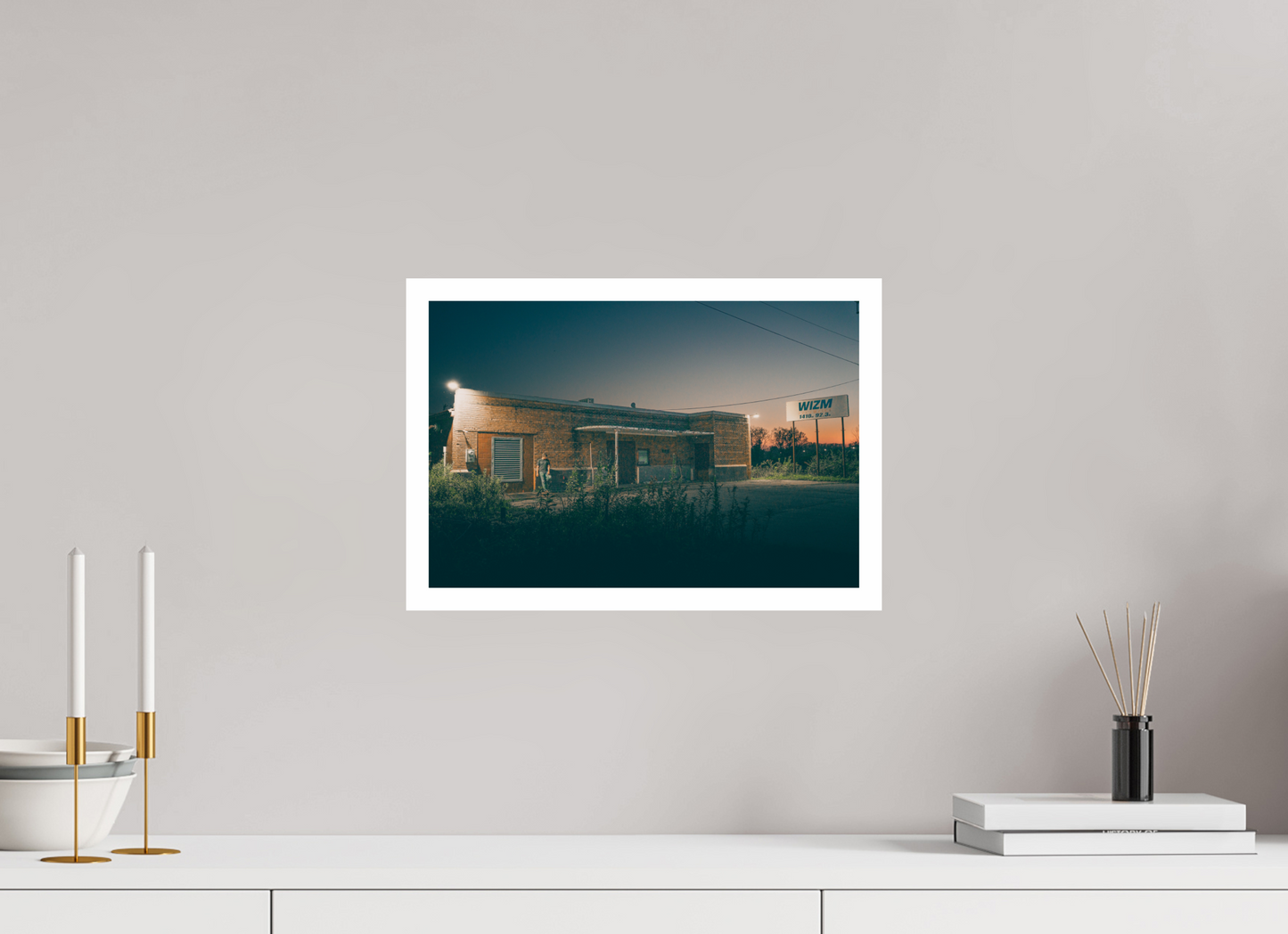 15 x 10″, .08 motif glossy print Urban Decay