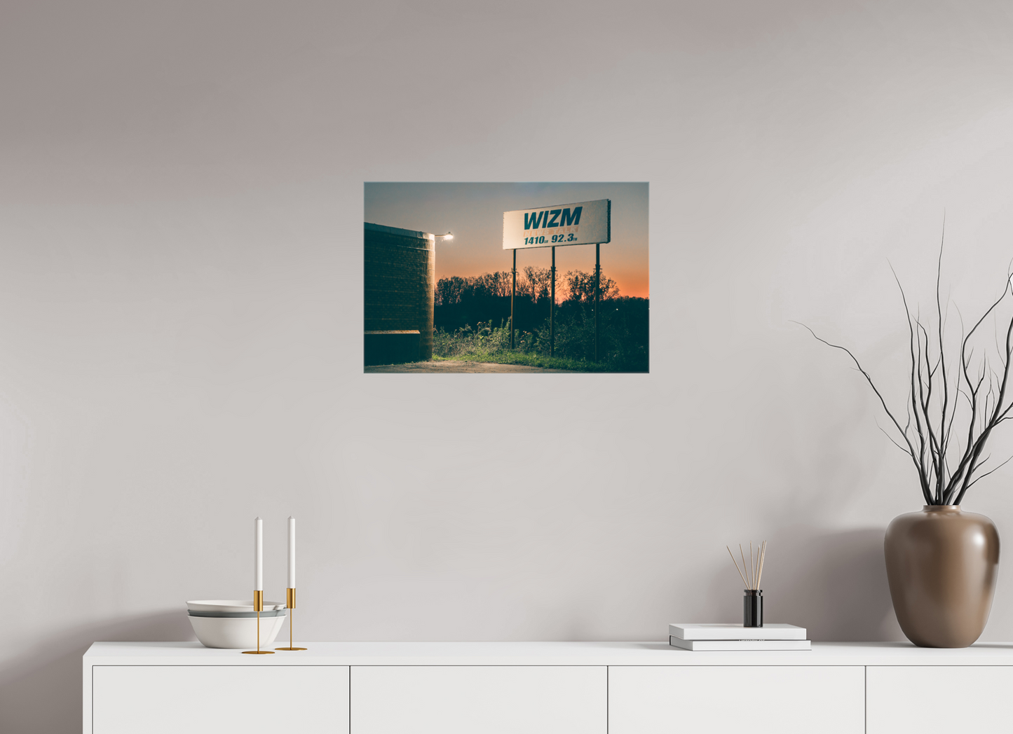 24 x 16″, Gloss Canvas Radio Station